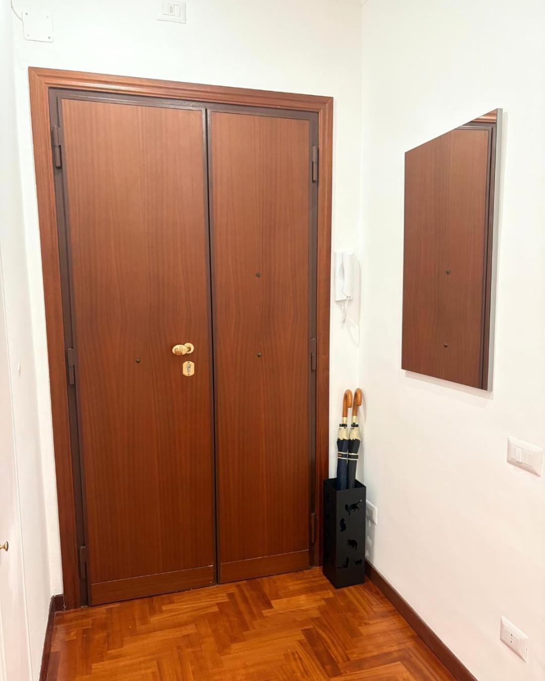 Casa Alice Near Vatican - Modern, High Floor With View Apartment Rome