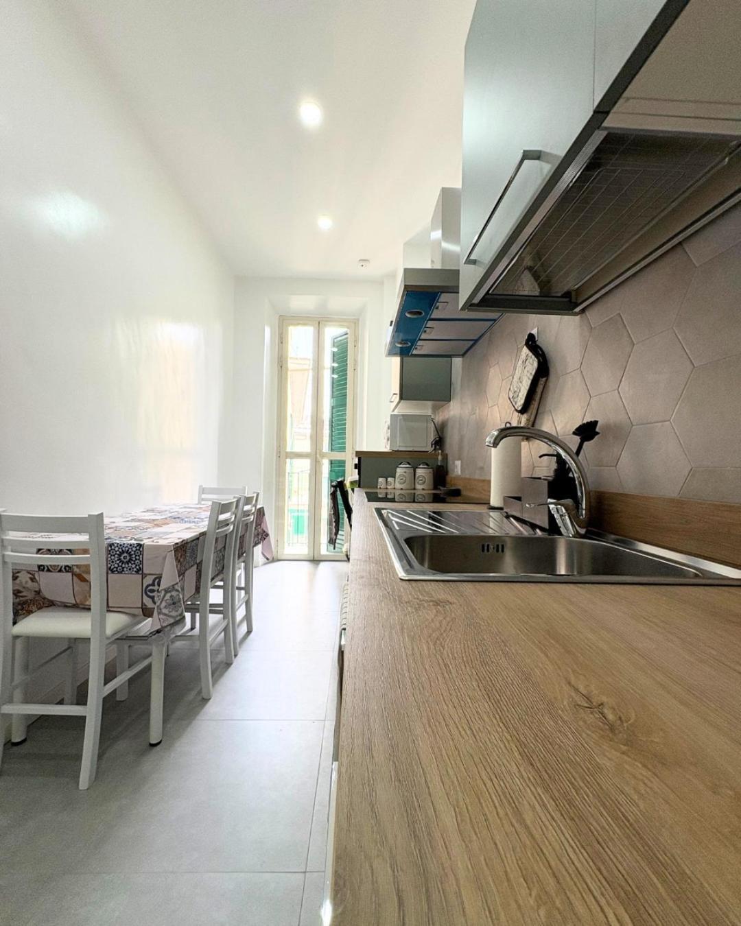 Casa Alice Near Vatican - Modern, High Floor With View Rom