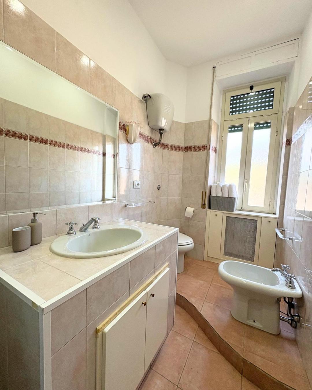 Lejlighed Casa Alice Near Vatican - Modern, High Floor With View *
